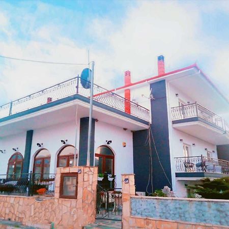 Villa Camellia Vrasná Extérieur photo